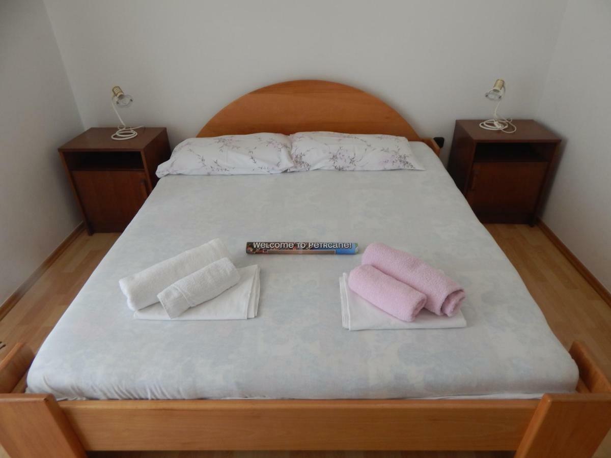 Apartman Duje Петрчане Екстер'єр фото