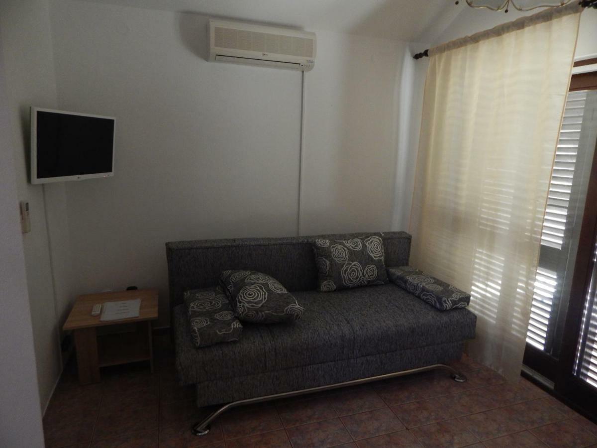 Apartman Duje Петрчане Екстер'єр фото