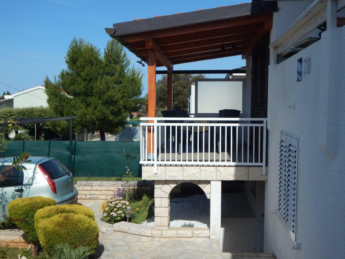 Apartman Duje Петрчане Екстер'єр фото